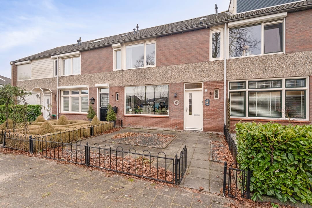 Photo 2 of Jan Zwartplantsoen 6