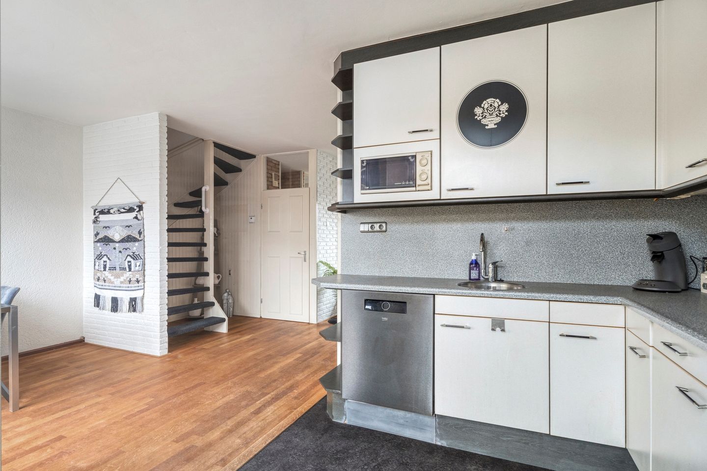 Photo 14 of Jan Zwartplantsoen 6