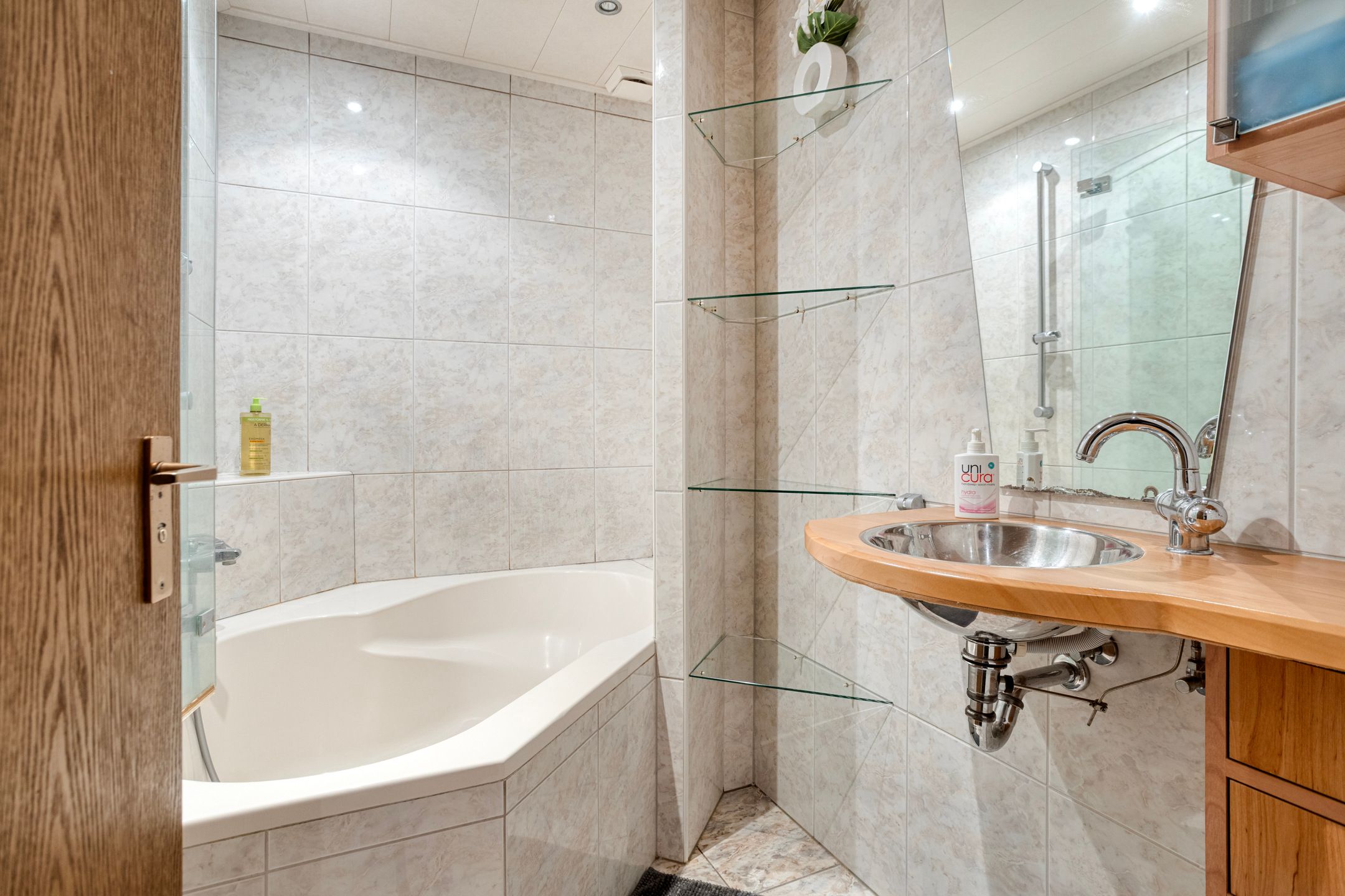 Foto 27 van Kallestraat 14