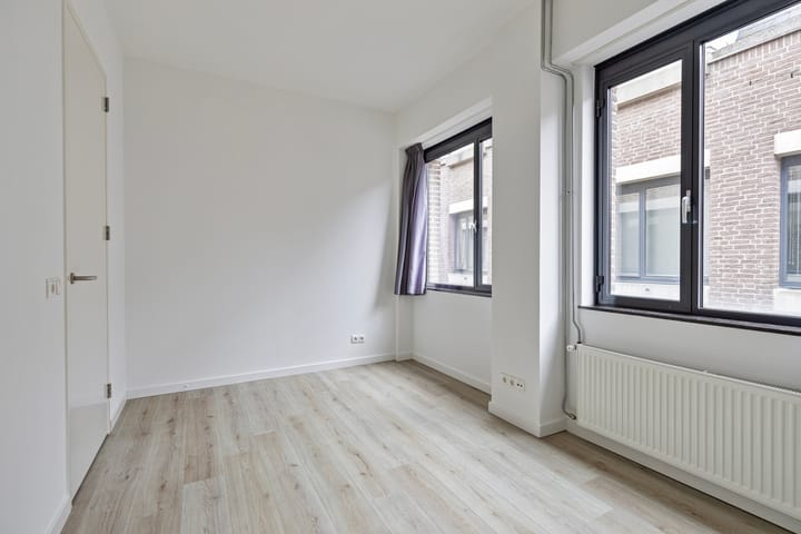 Foto 8 van Eerste Straatje van Best 35