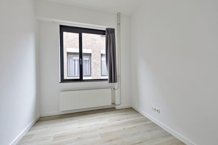 Foto 9 van Eerste Straatje van Best 35