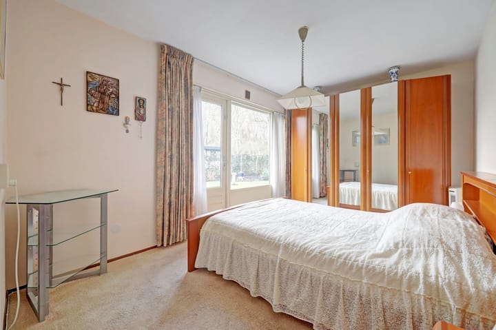 Foto 13 van van Duvenvoordestraat 19