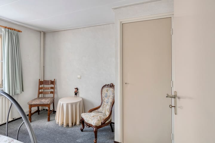 Foto 28 van Montestraat 23