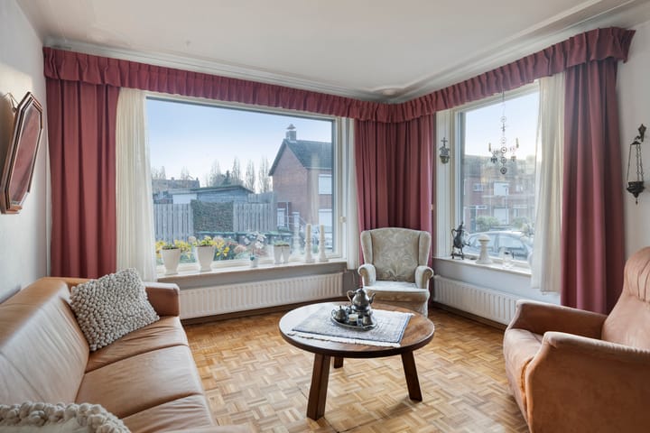 Foto 11 van Montestraat 23