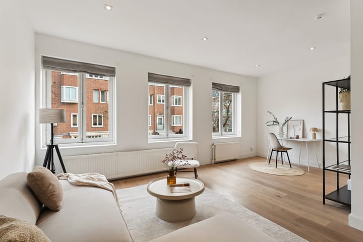 Photo 4 of Rietwijkerstraat 39-1