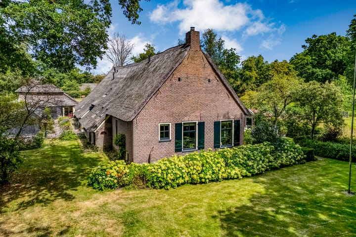 Photo 3 of Westeinde 51
