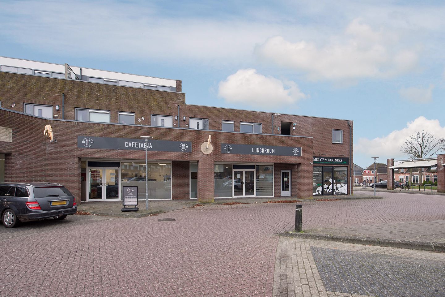 View photo 2 of Veenhoopsweg 27-3