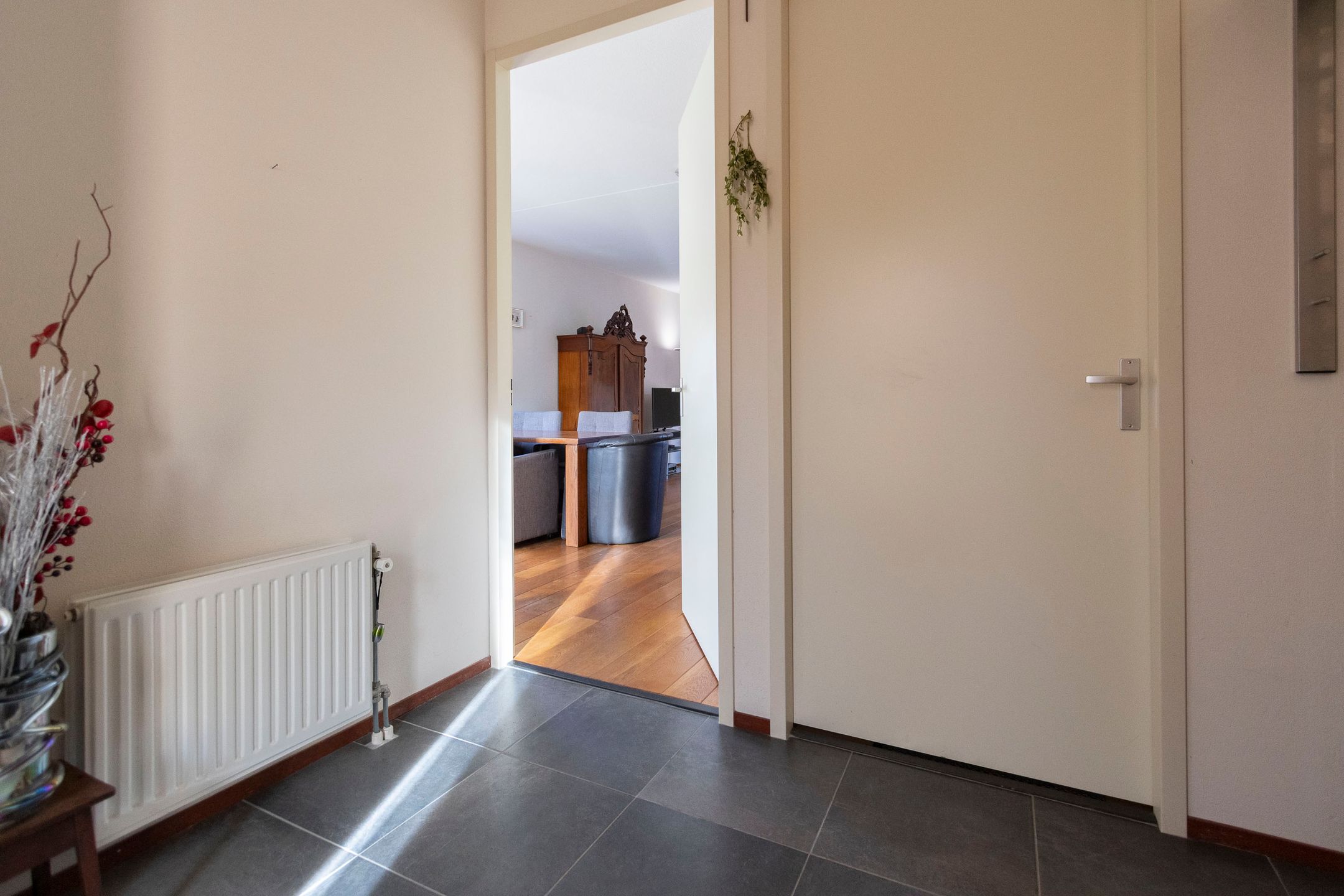 Photo 6 of Reinenstraat 2