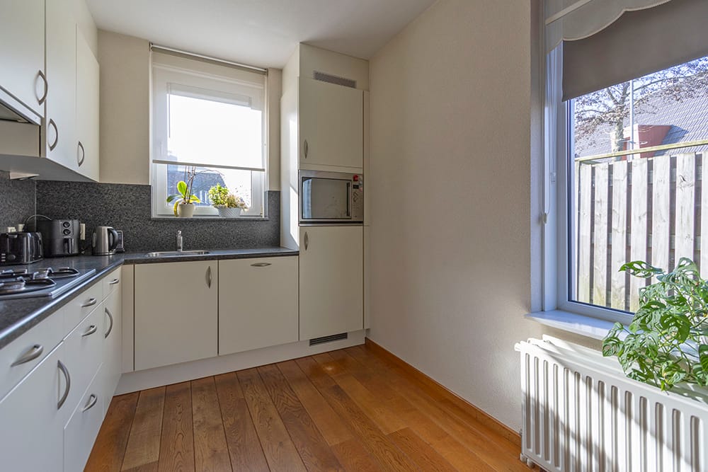 Photo 8 of Reinenstraat 2