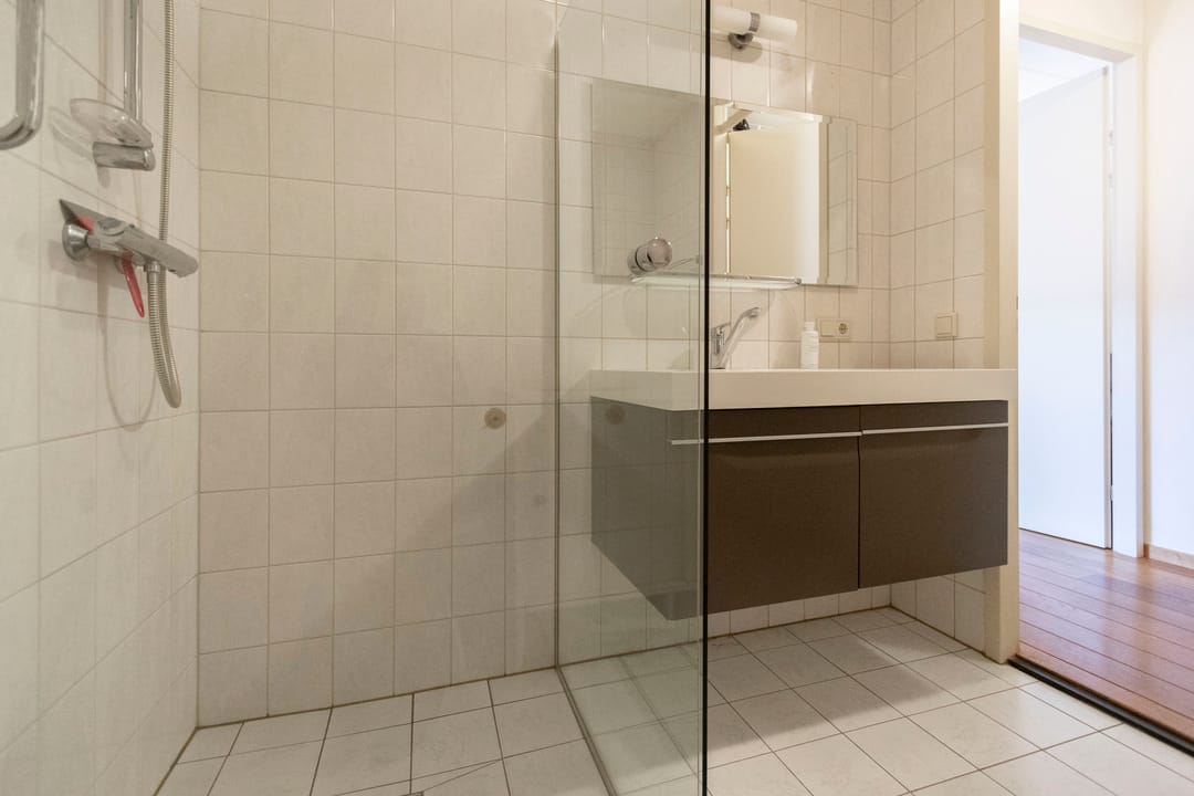 Photo 17 of Reinenstraat 2