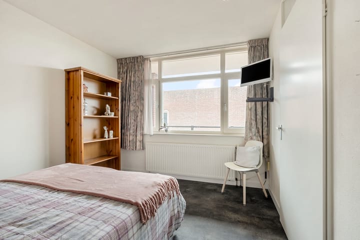 Foto 11 van Bloemstraat 37