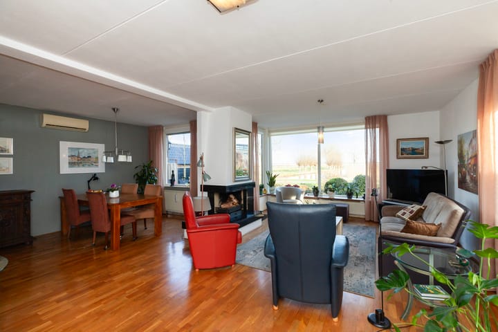 Foto 2 van Zeelt 168