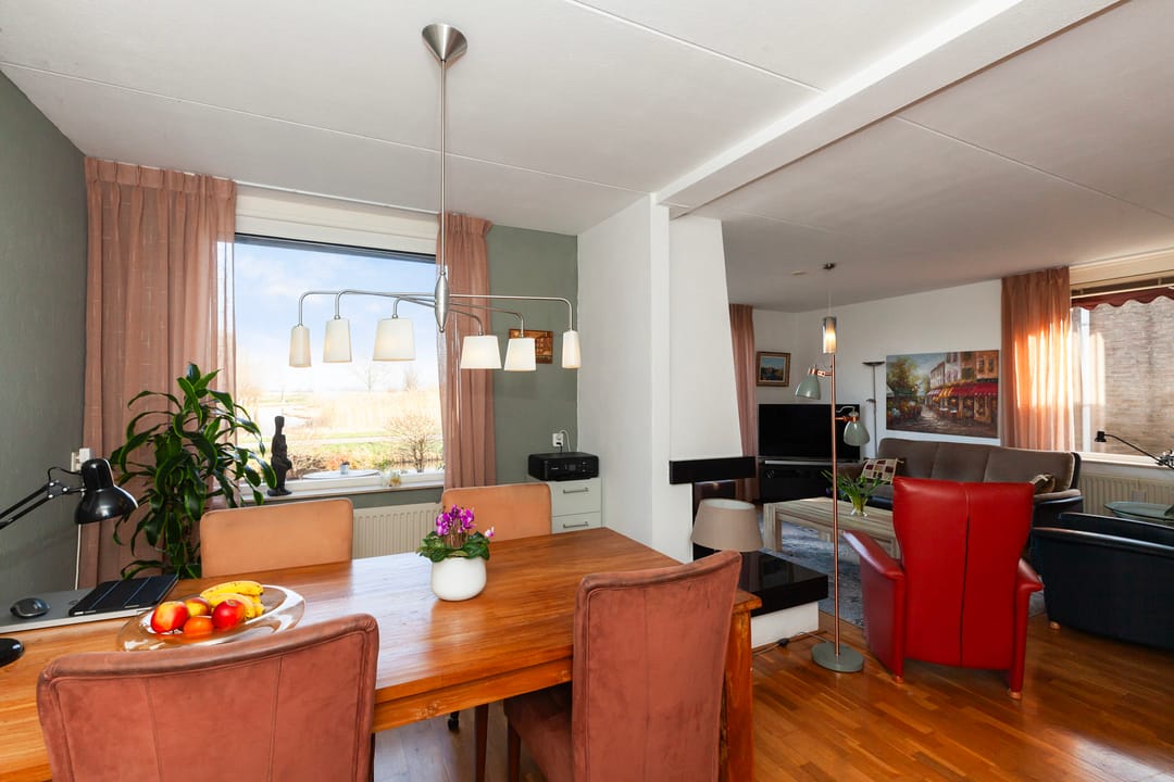 Foto 11 van Zeelt 168