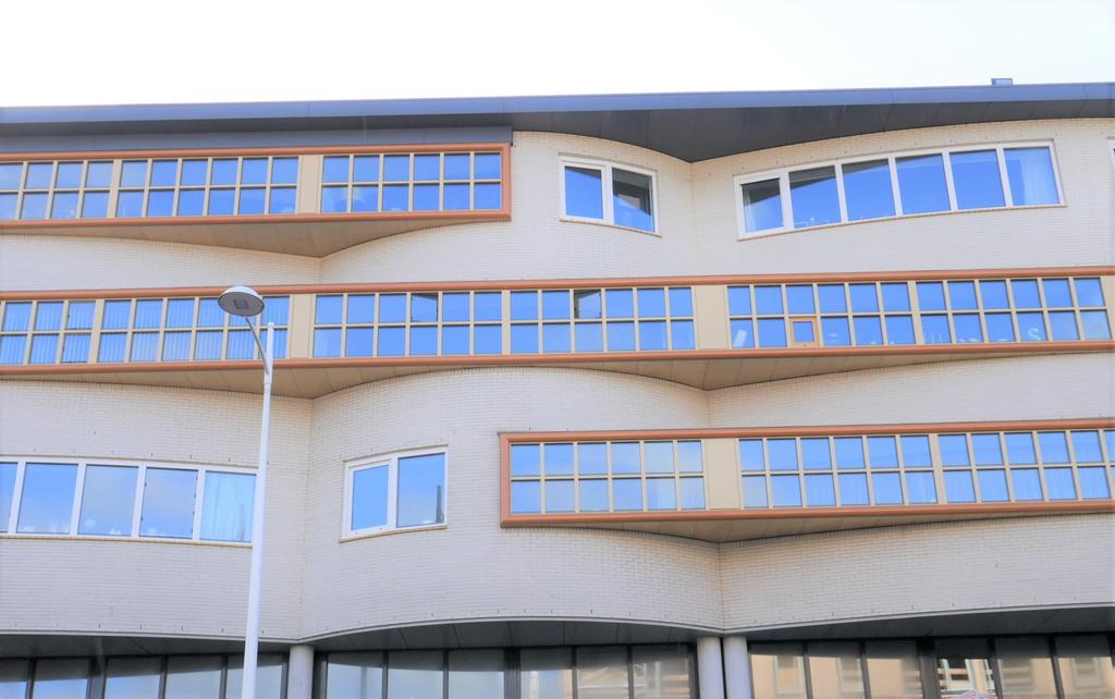 Foto 15 van Oosterweezenstraat 321