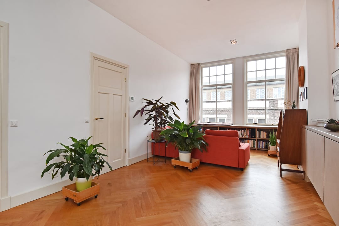 Photo 8 of Seringenstraat 32