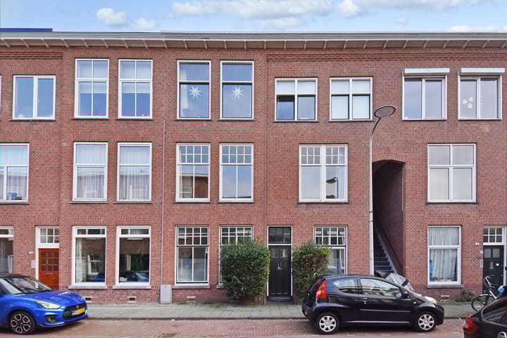 Photo 2 of Seringenstraat 32
