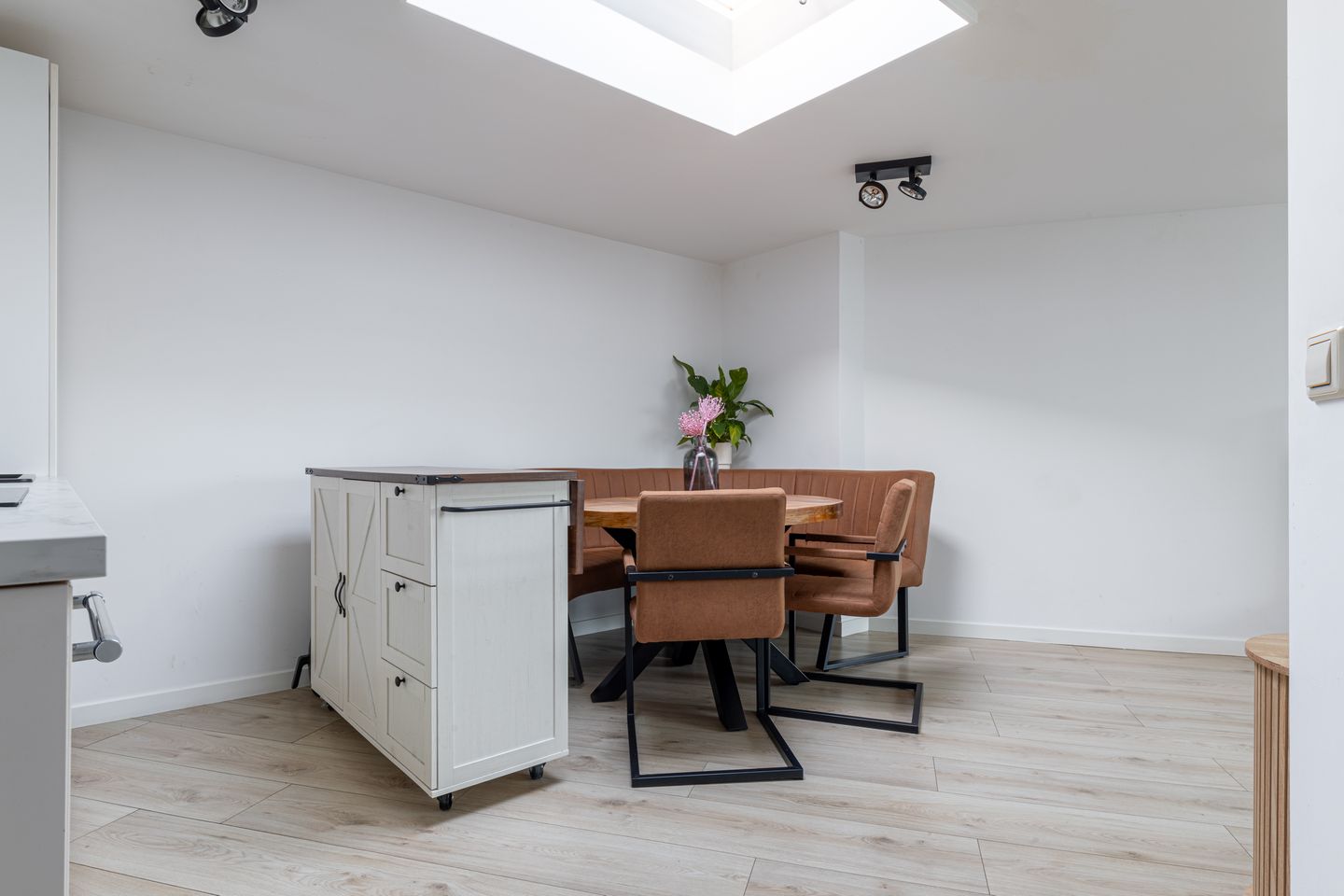 Photo 10 of Hof van Blois 1-A