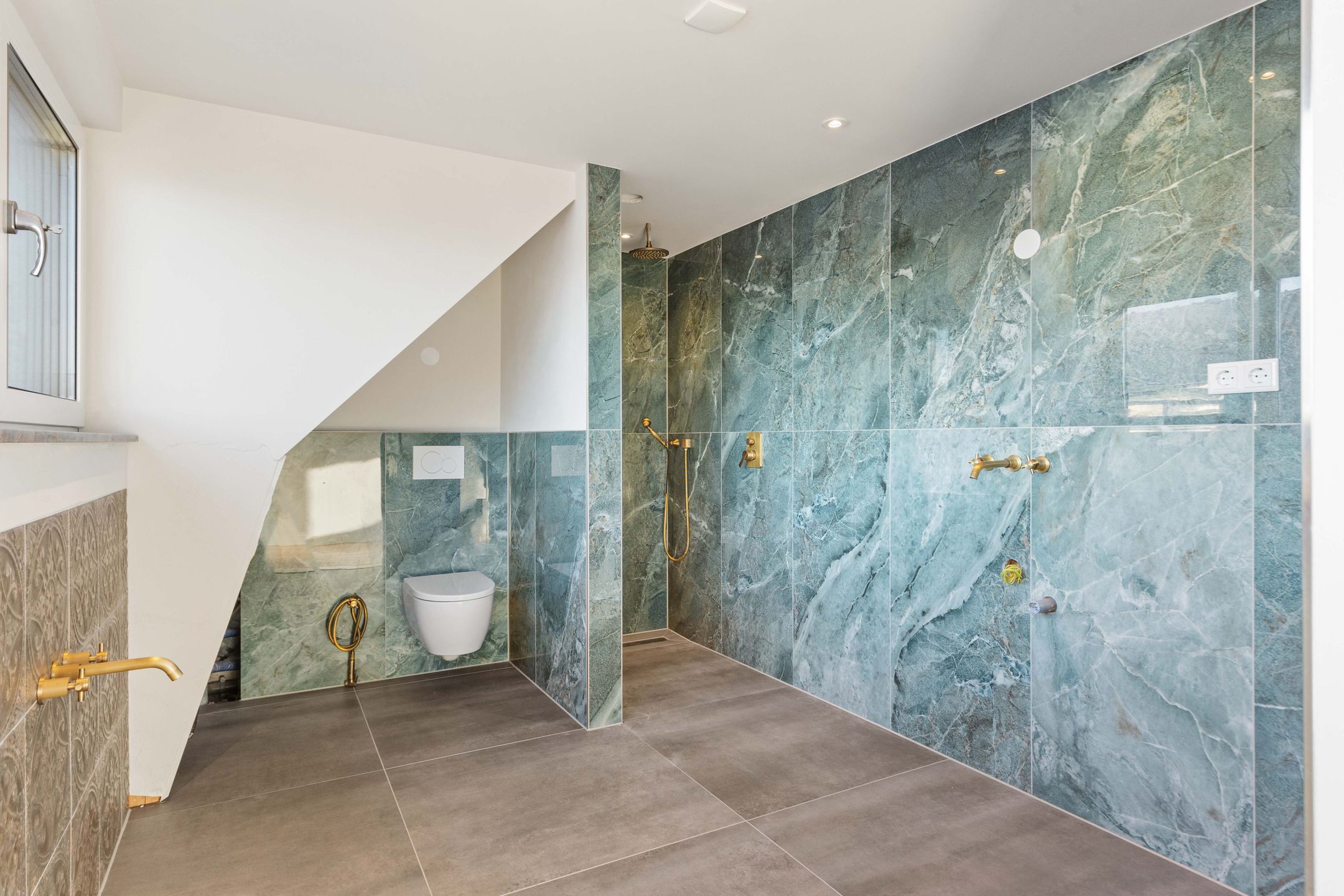 Foto 21 van Legmeerdijk 259