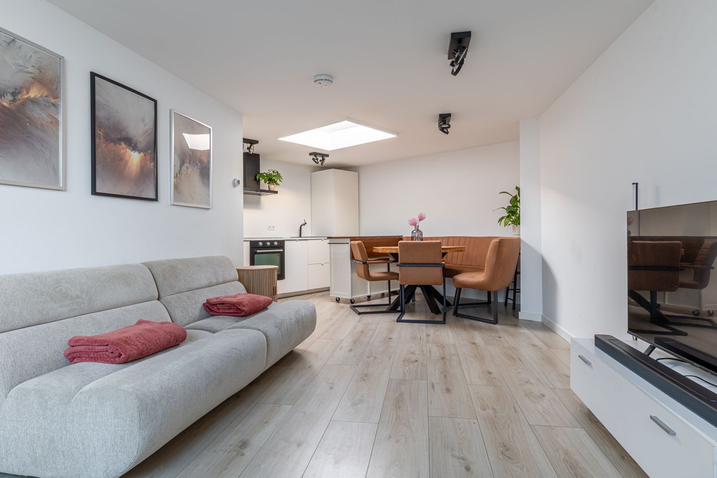 Photo 4 of Hof van Blois 1-A