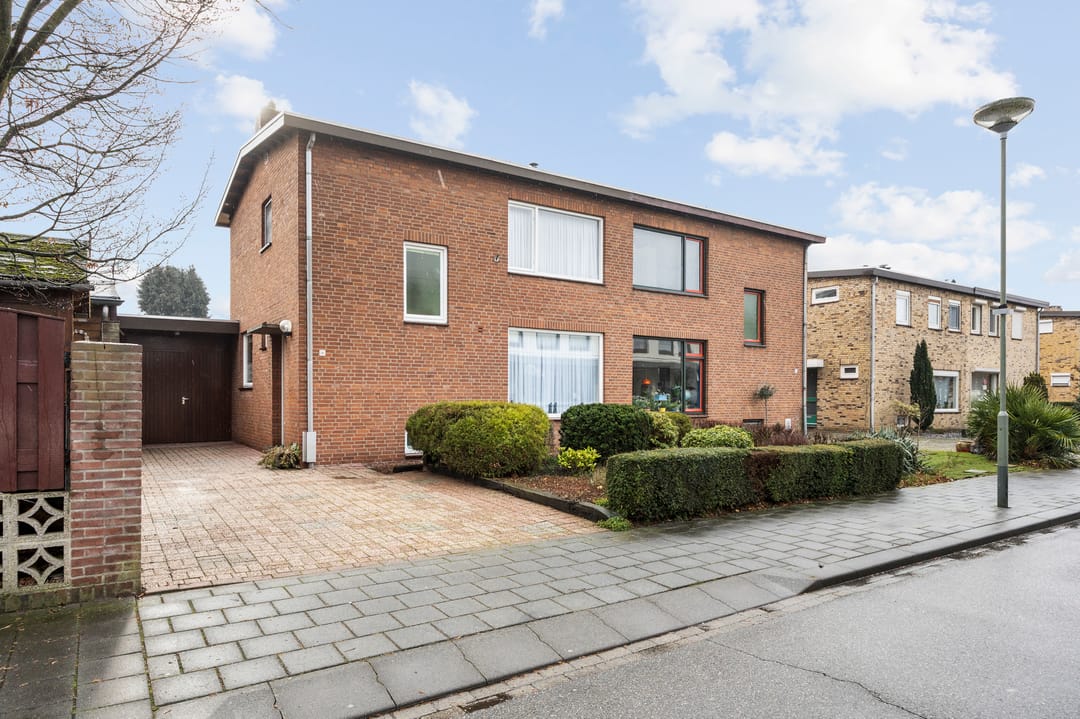 Foto 1 van Reinoud van Gelderstraat 16