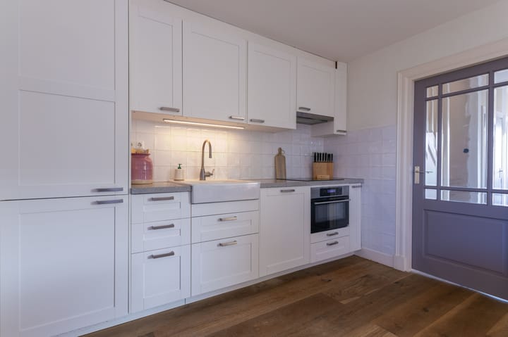 Photo 2 of Visser-Roosendaalstraat 12