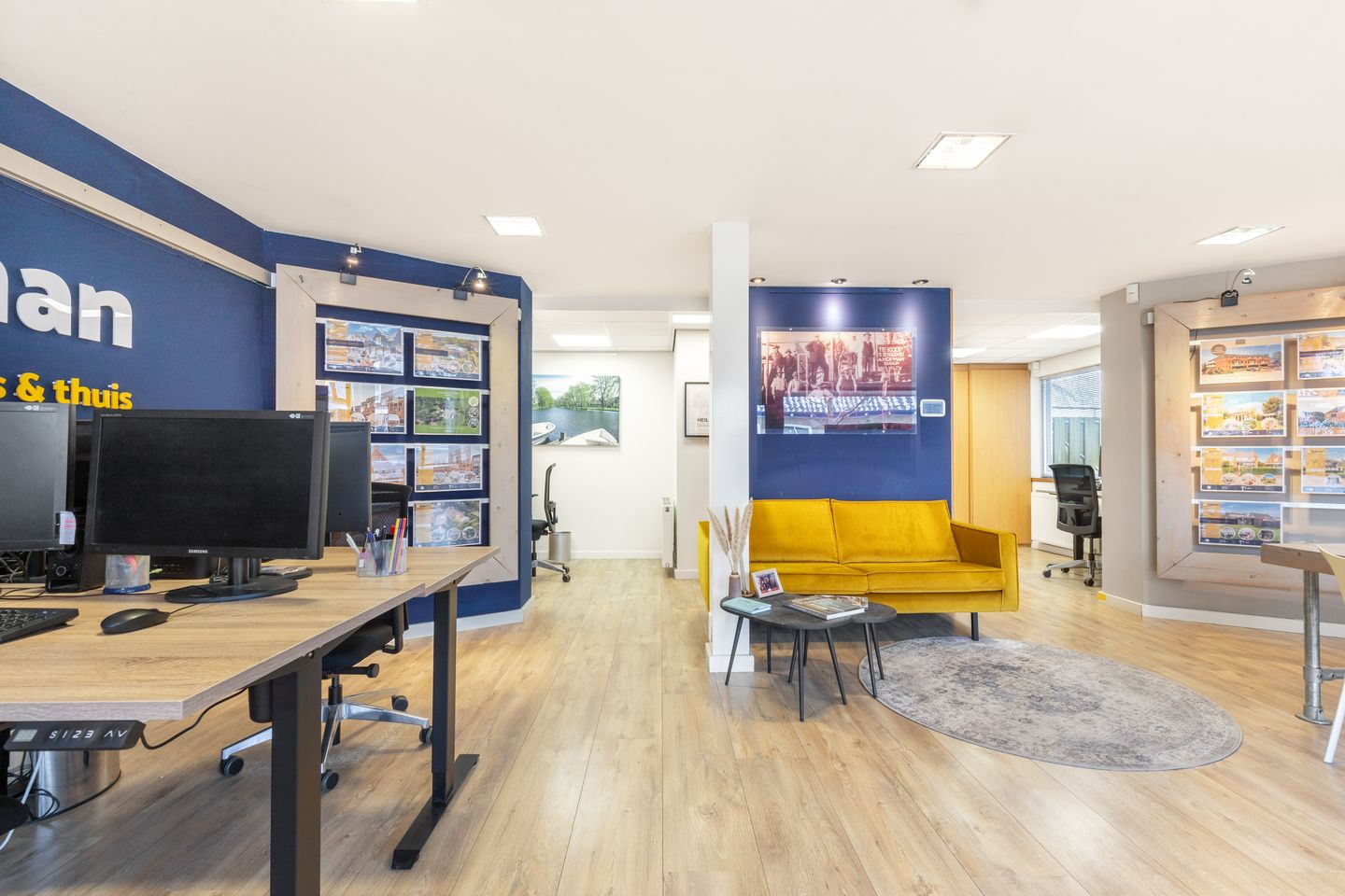 View photo 3 of Kennemerstraatweg 330