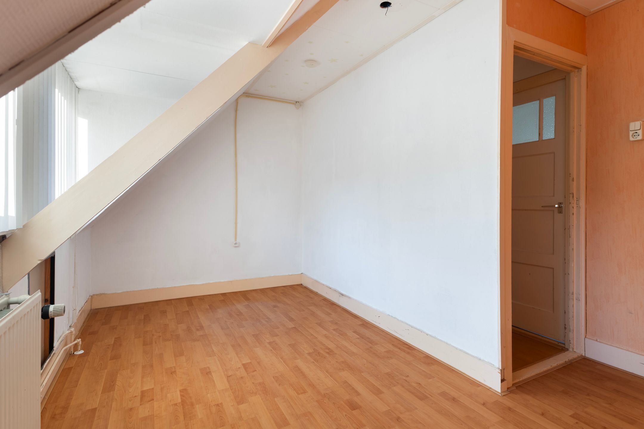 Photo 27 of Noteboomstraat 11