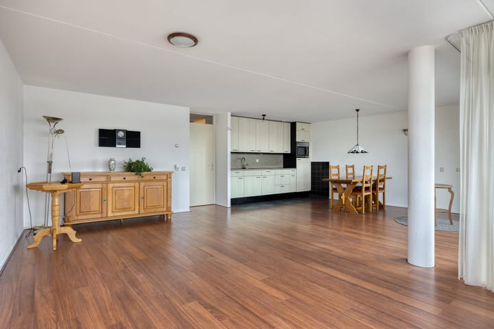 Photo 18 of Nieuwe Koningstraat 299