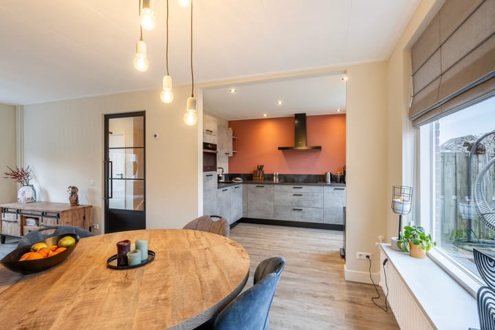 Foto 3 van Albert Schweitzerstraat 37