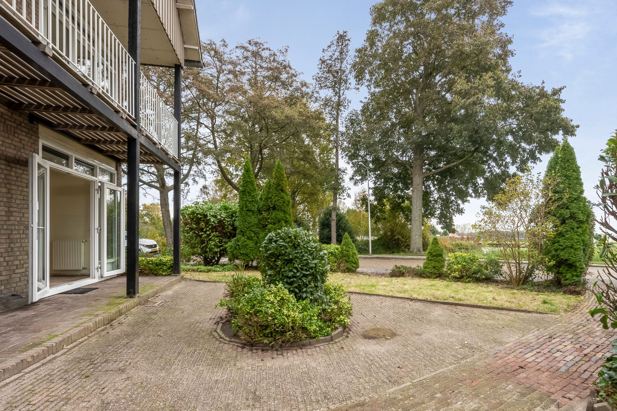 Photo 15 of Dr. Schaepmanlaan 71