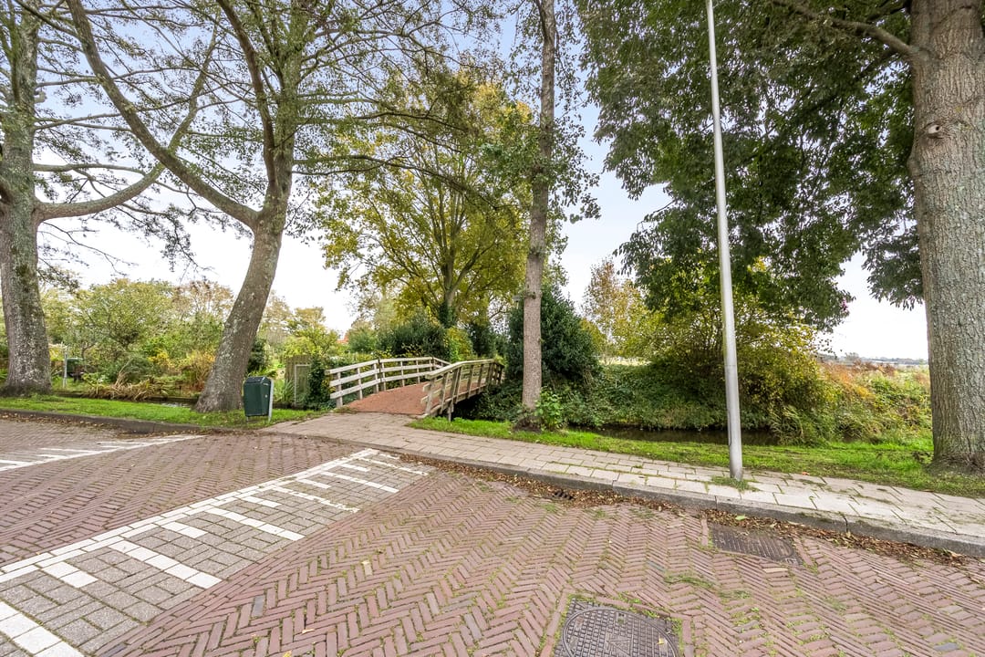 Photo 41 of Dr. Schaepmanlaan 71