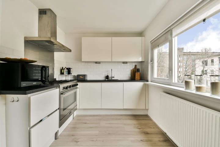 Photo 3 of Jan Boterenbroodstraat 62