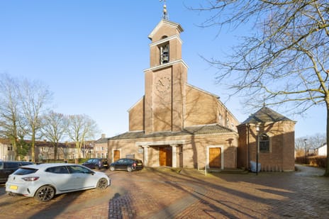 undefined main image