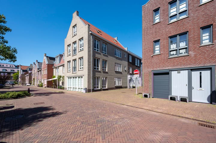 C.P. Klapstraat 28