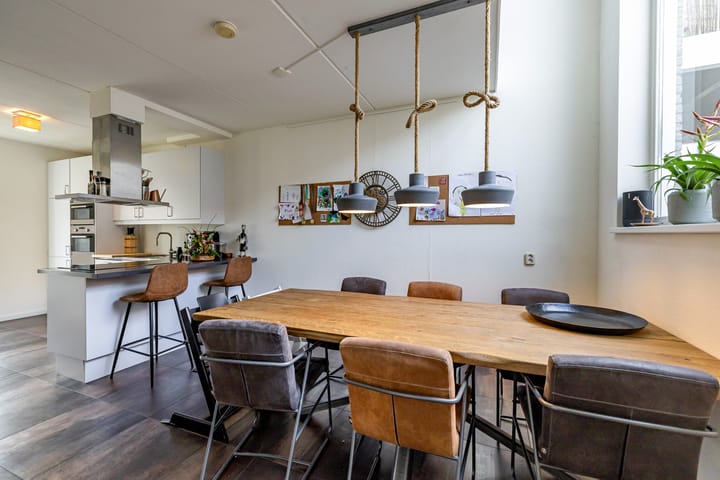 Foto 15 van Bonairestraat 14