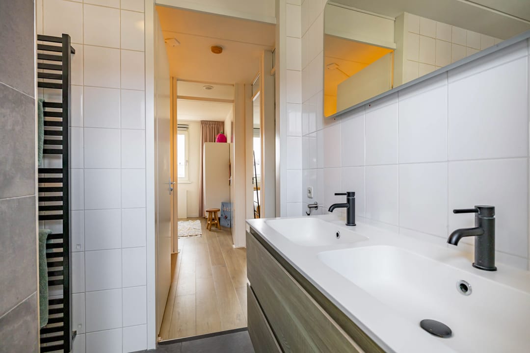 Foto 38 van Bonairestraat 14