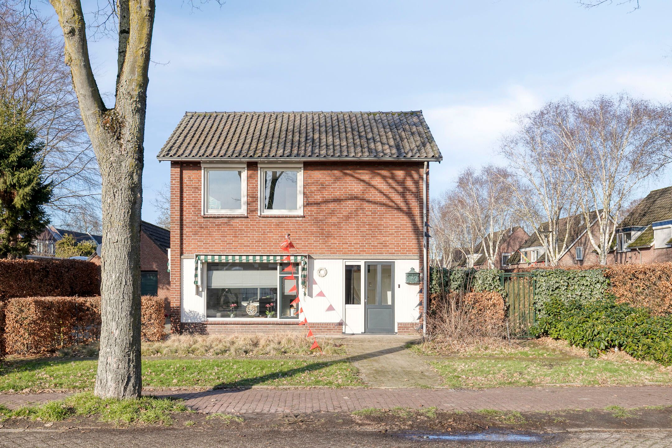 Photo 9 of Heesvenstraat 5