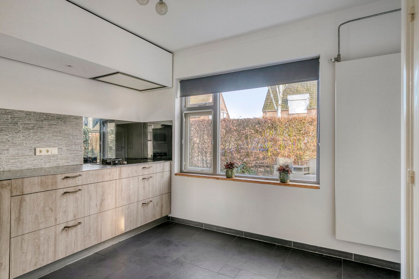 Photo 14 of Heesvenstraat 5