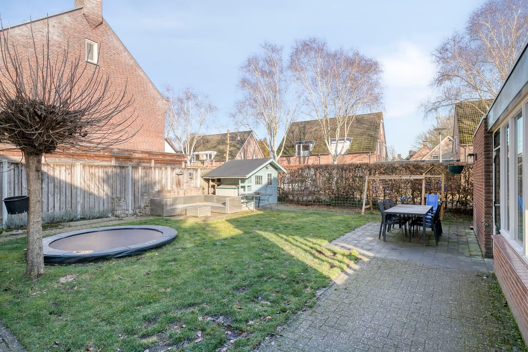 Photo 37 of Heesvenstraat 5