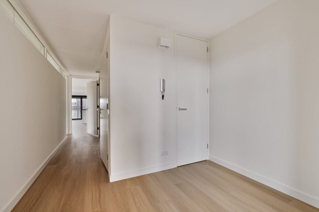 Foto 13 van Purperhoedenveem 58