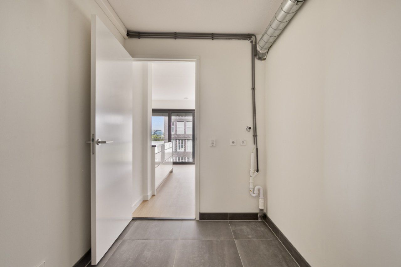 Foto 14 van Purperhoedenveem 58