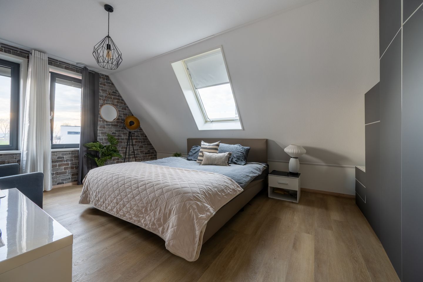 Foto 20 van Kolonel 7