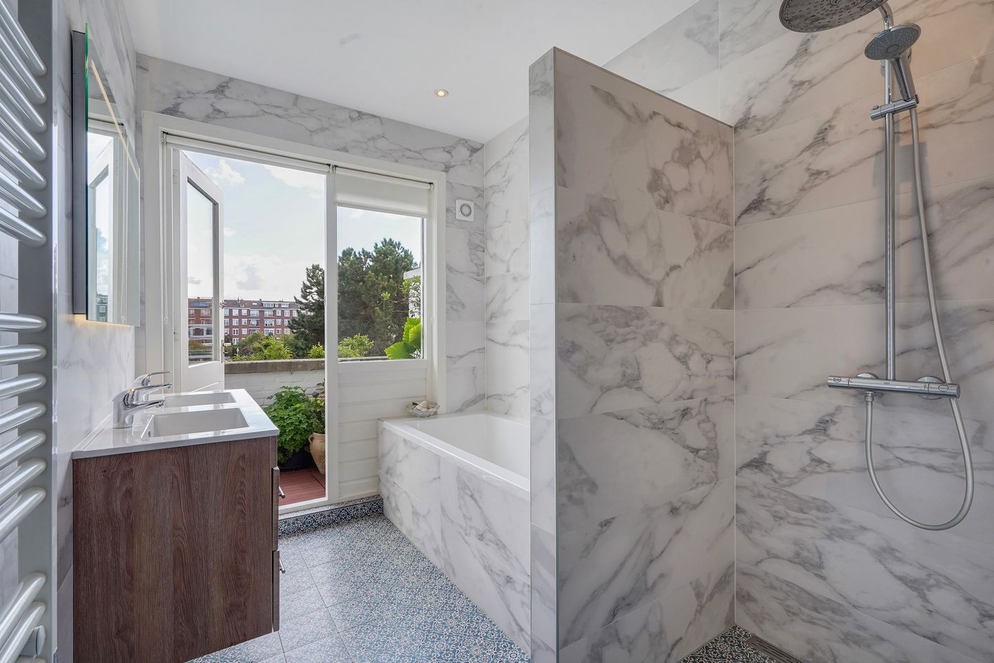 Foto 29 van Aronskelkweg 76