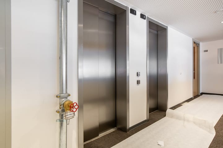 Photo 2 of Osdorper Ban 17-P