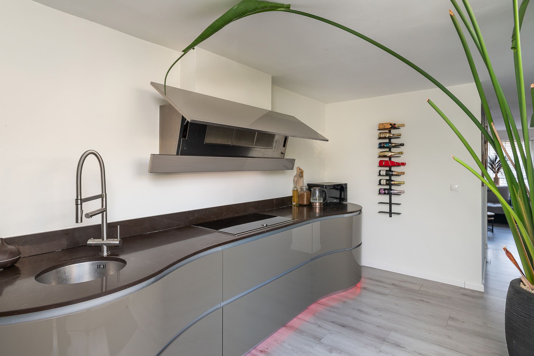 Foto 9 van Van Leeuwenhoekstraat 101