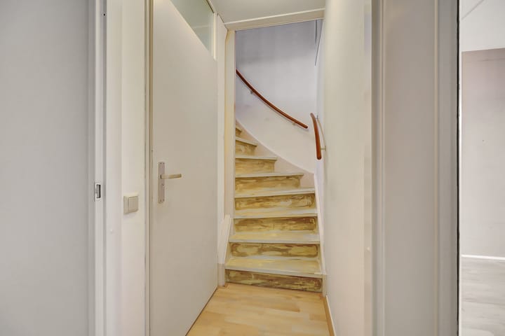 Photo 19 of Augustuslaan 11