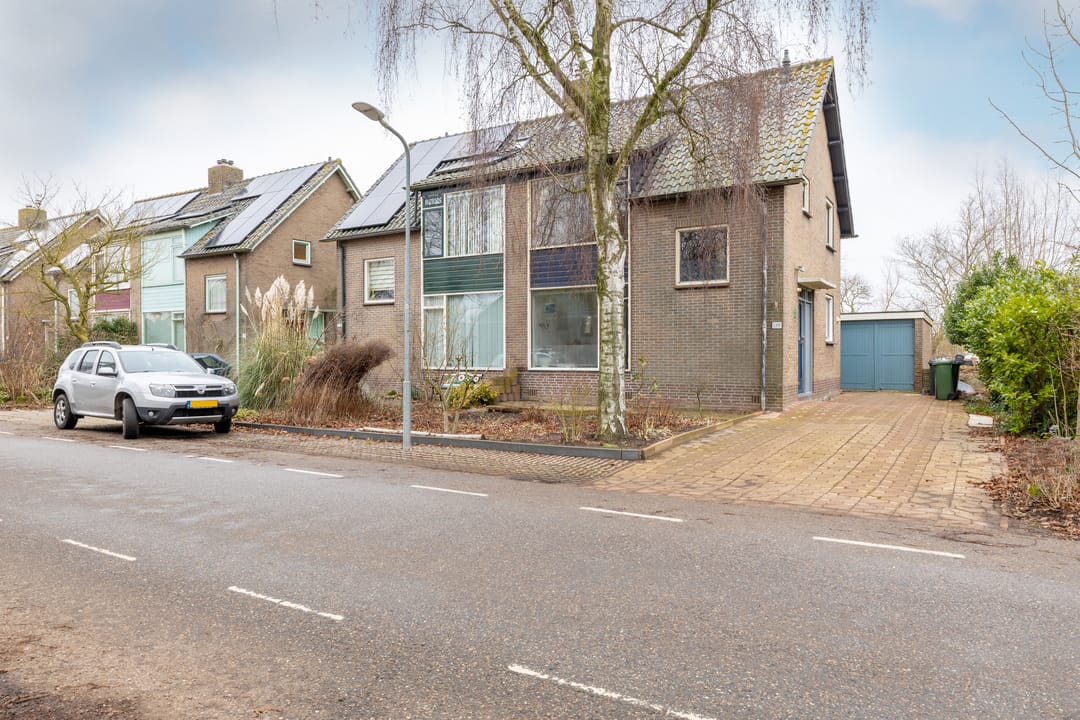 Foto 1 van Warder 169