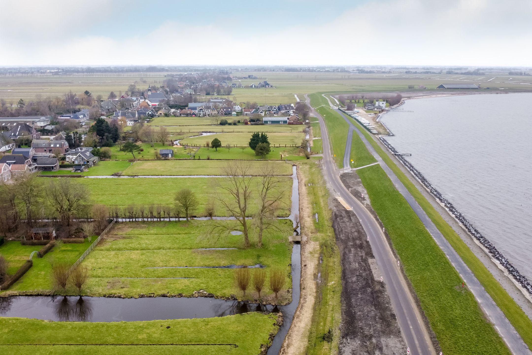 Foto 48 van Warder 169