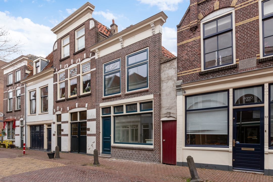 Photo 8 of Wilhelminastraat 54