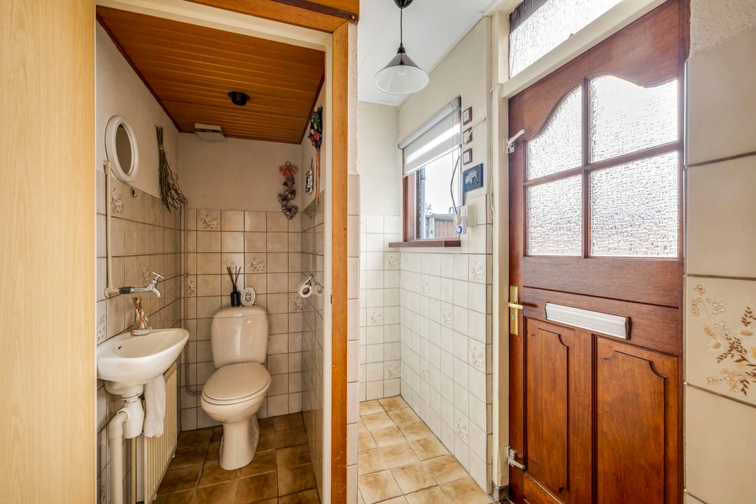 Photo 7 of Prins Bernhardstraat 66
